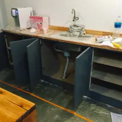 Szafka pod umywalkę DIY: Kompletny przewodnik krok po kroku