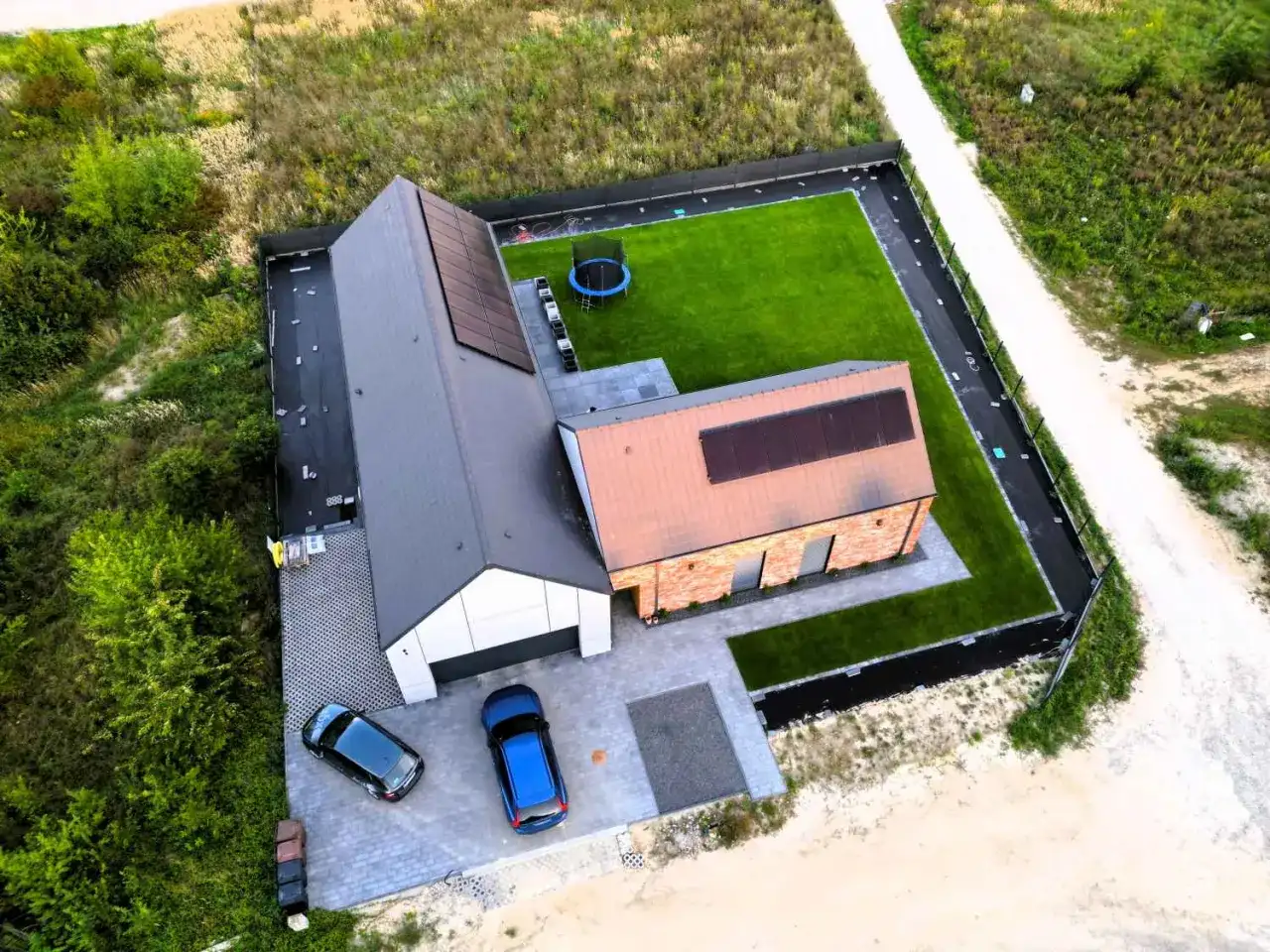 Koszt budowy domu 80 m² pod klucz - ile naprawdę kosztuje?