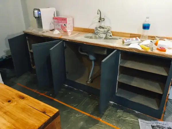 Szafka pod umywalkę DIY: Kompletny przewodnik krok po kroku